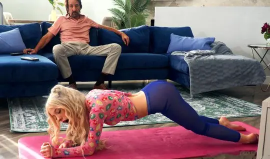In front of a pal, a blonde wearing leggings bends for pleasure and anal fucking.