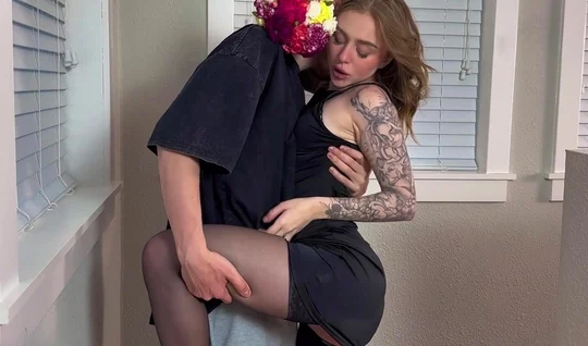 Tattooed young bitch erotically sucks his boyfriend