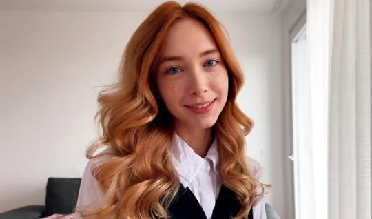 The secretary diligently sucks the bosss dick even on her day off