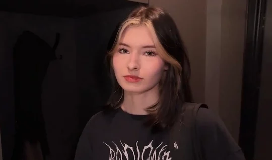 Young girl is ready to suck and fuck for pleasure